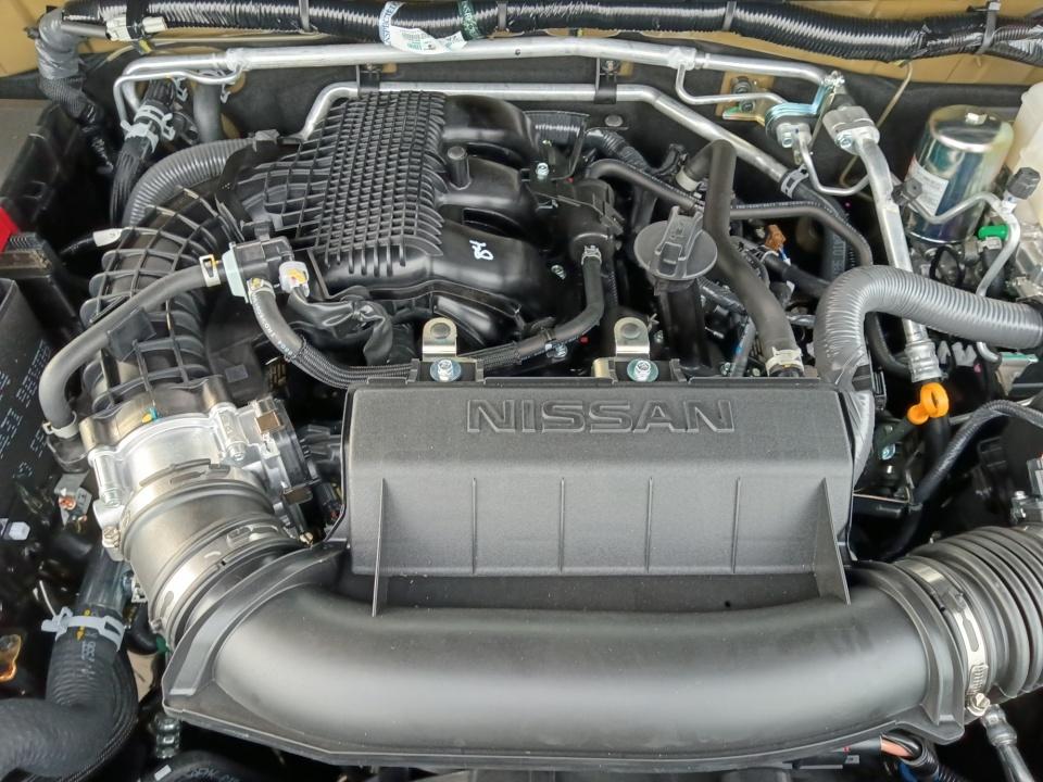 2027 Nissan Frontier SV