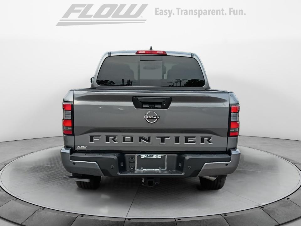 2027 Nissan Frontier SV