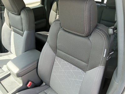 2026 Nissan Frontier Crew Cab SV 4x2