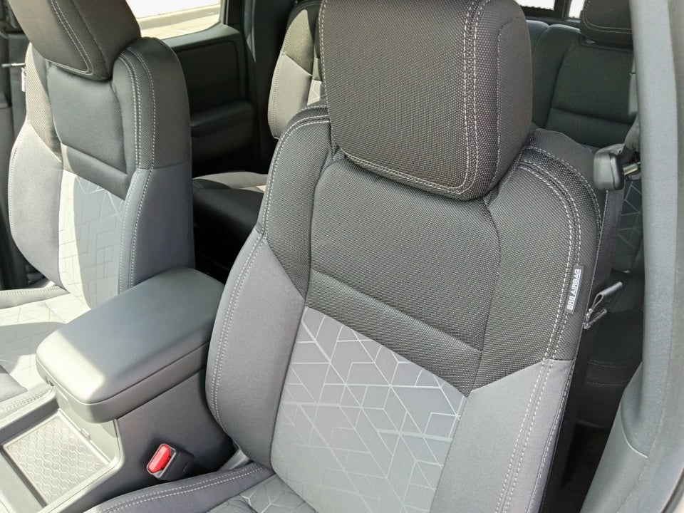 2026 Nissan Frontier Crew Cab SV 4x2