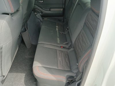 2024 Nissan Frontier Crew Cab PRO-X 4x2