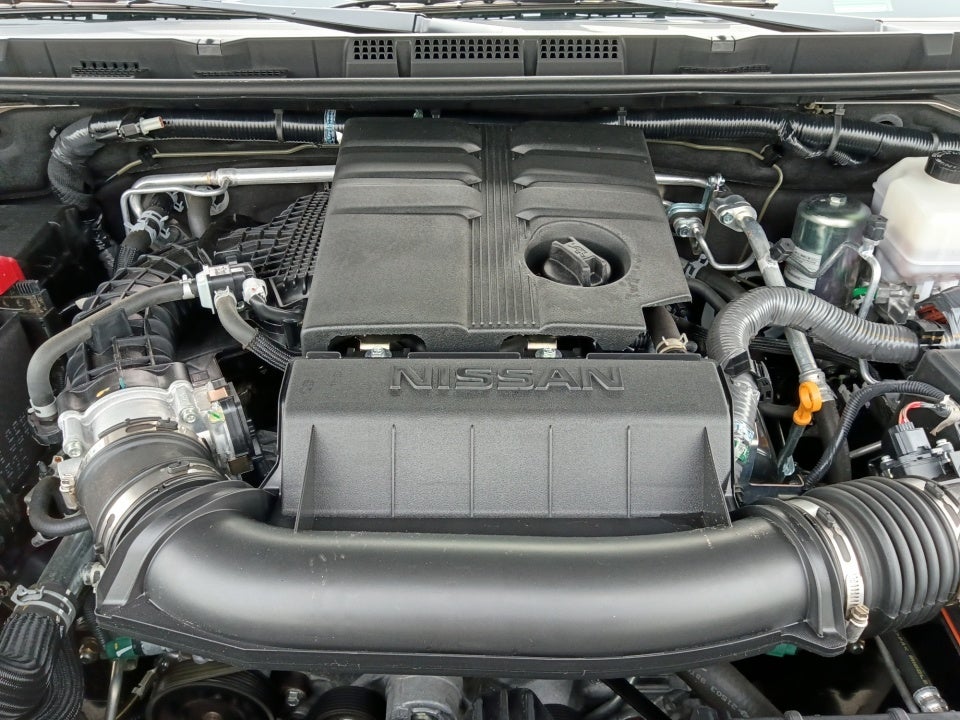 2024 Nissan Frontier Crew Cab PRO-X 4x2