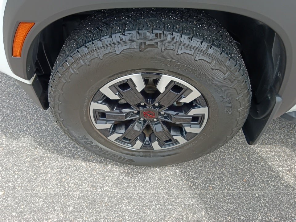 2024 Nissan Frontier Crew Cab PRO-X 4x2