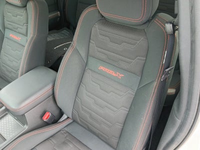 2024 Nissan Frontier Crew Cab PRO-X 4x2