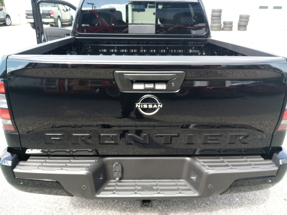 2026 Nissan Frontier Crew Cab SV 4x2