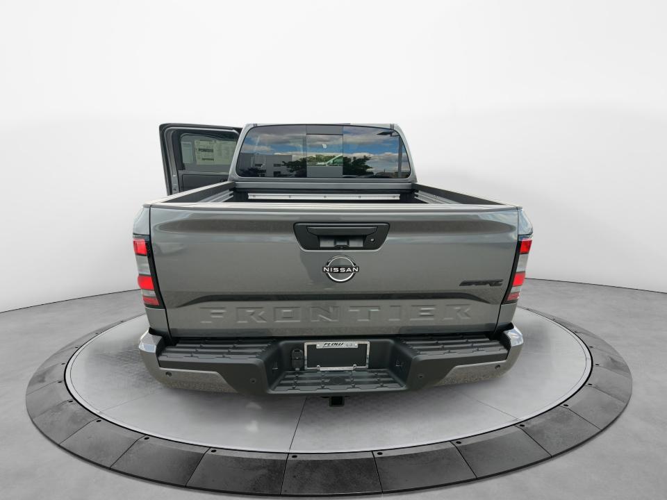 2027 Nissan Frontier SV