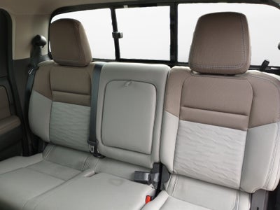 2022 Nissan Frontier Crew Cab SV 4x2