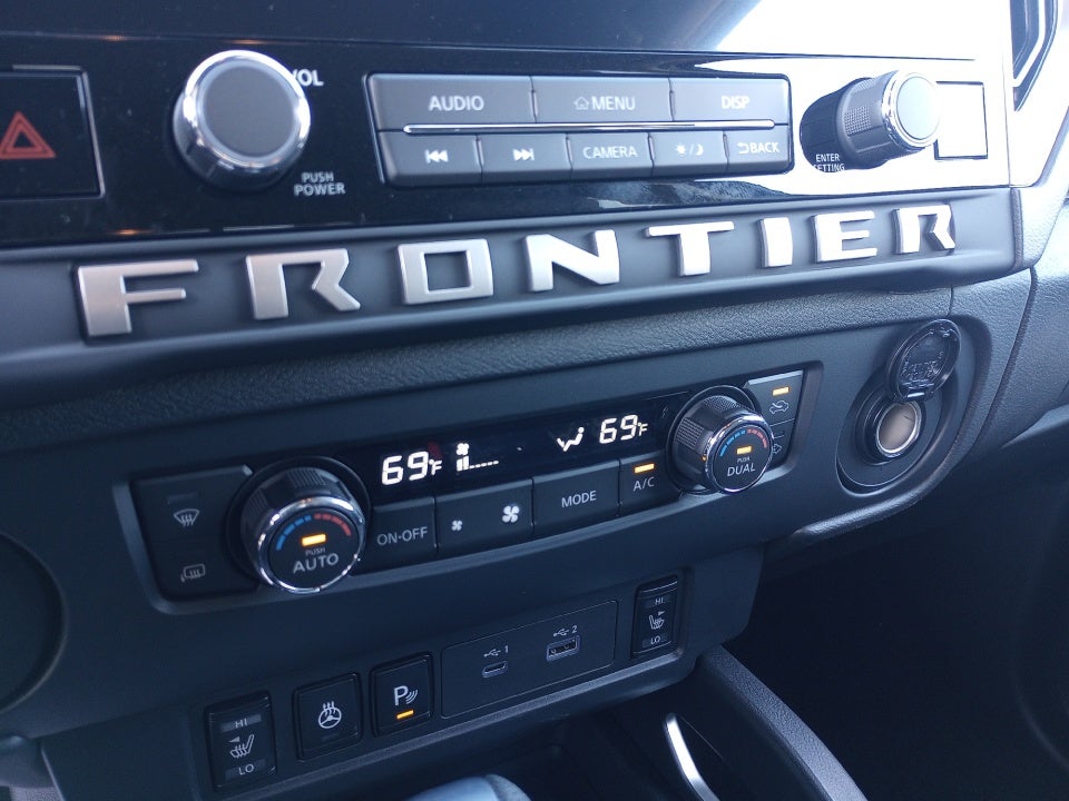 2026 Nissan Frontier Crew Cab SV 4x2