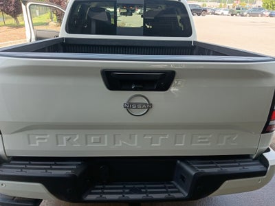 2026 Nissan Frontier Crew Cab SV 4x2