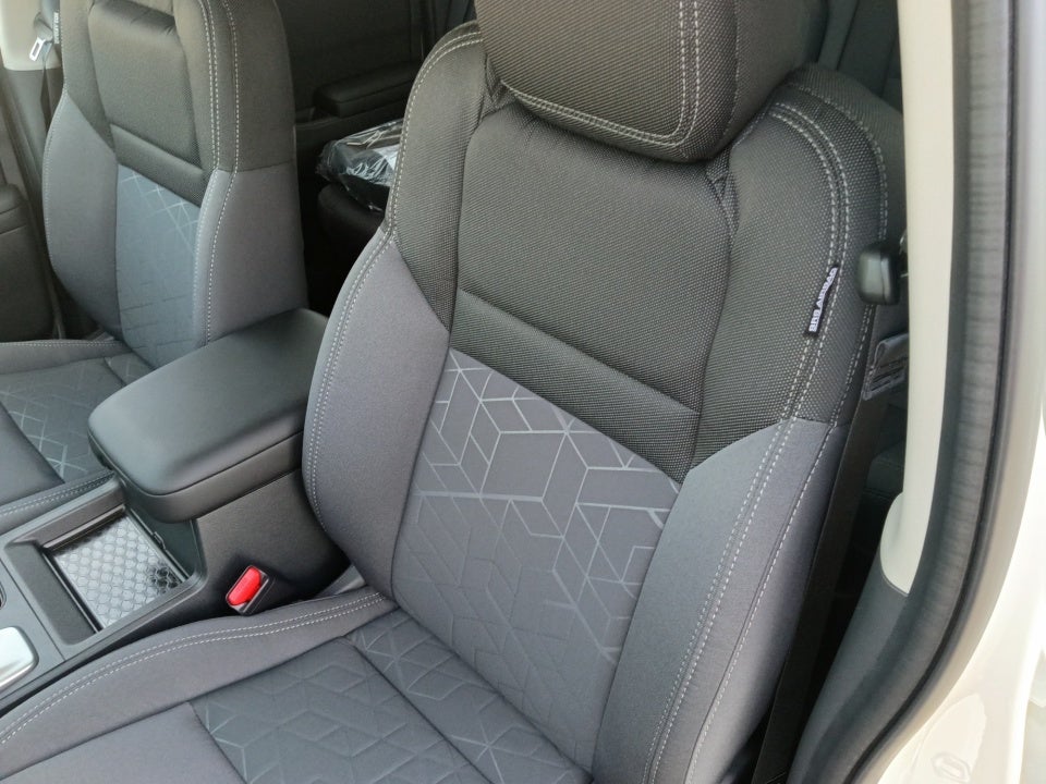 2026 Nissan Frontier Crew Cab SV 4x2
