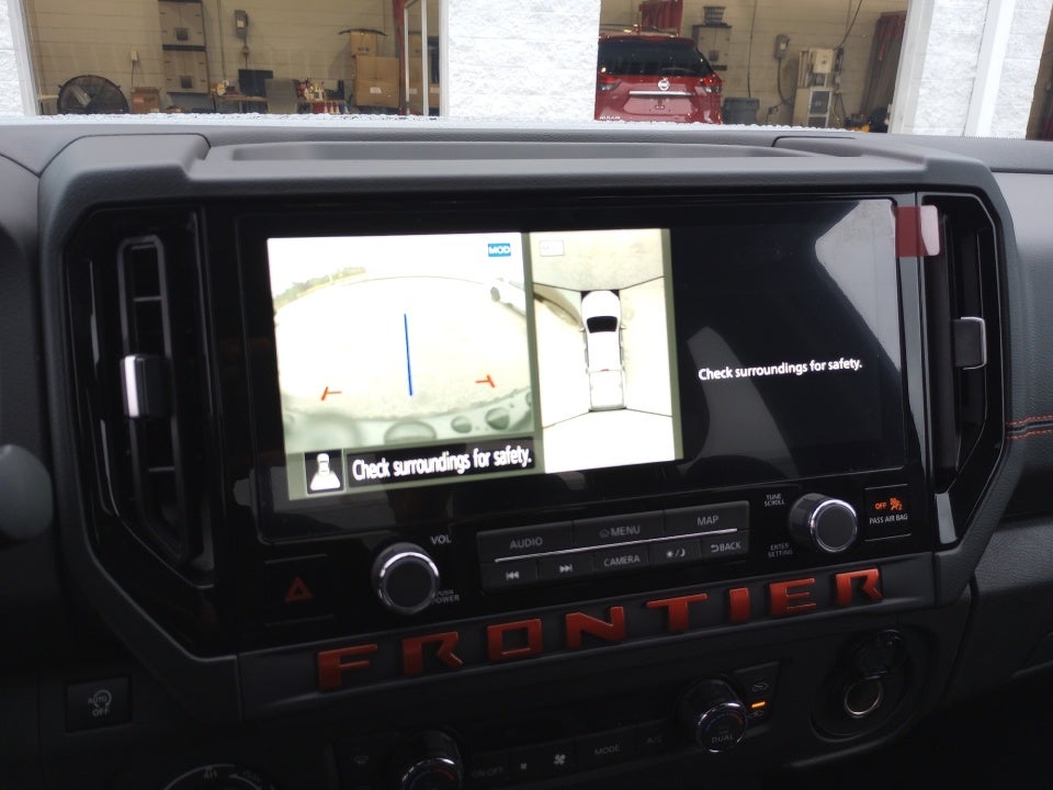 2026 Nissan Frontier Crew Cab PRO-4X 4x4