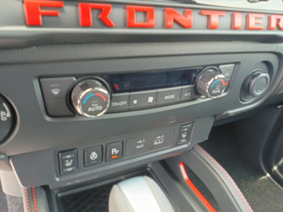 2026 Nissan Frontier Crew Cab PRO-4X 4x4