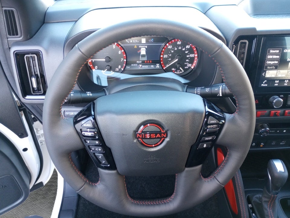 2026 Nissan Frontier Crew Cab PRO-4X 4x4