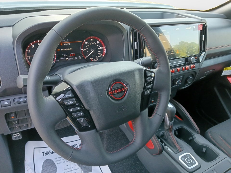 2026 Nissan Frontier Crew Cab PRO-4X 4x4
