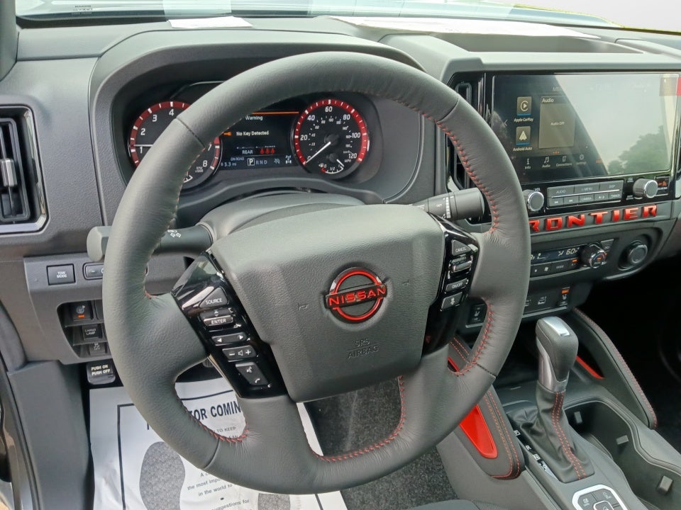 2026 Nissan Frontier Crew Cab PRO-4X 4x4
