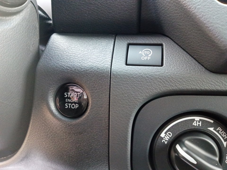 2026 Nissan Frontier Crew Cab PRO-4X 4x4
