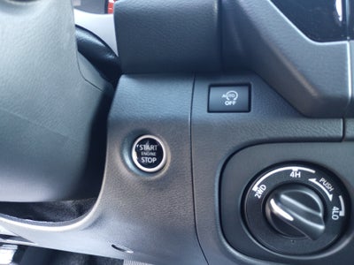 2025 Nissan Frontier Crew Cab PRO-4X 4x4