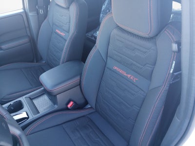 2025 Nissan Frontier Crew Cab PRO-4X 4x4