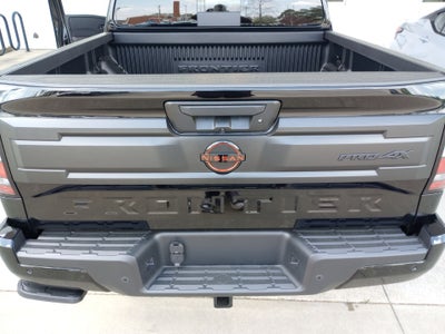 2026 Nissan Frontier Crew Cab PRO-4X 4x4