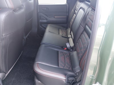 2026 Nissan Frontier Crew Cab PRO-4X 4x4