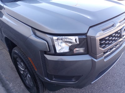 2025 Nissan Frontier SV
