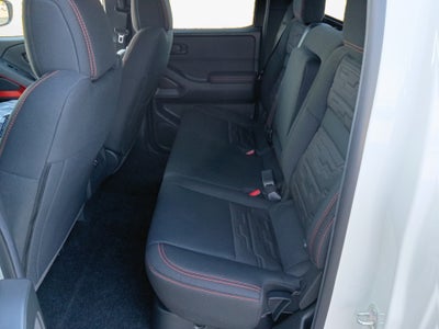 2026 Nissan Frontier Crew Cab PRO-4X 4x4