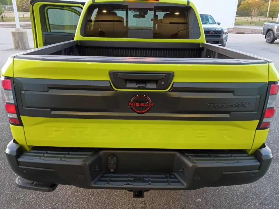 2026 Nissan Frontier Crew Cab PRO-4X 4x4