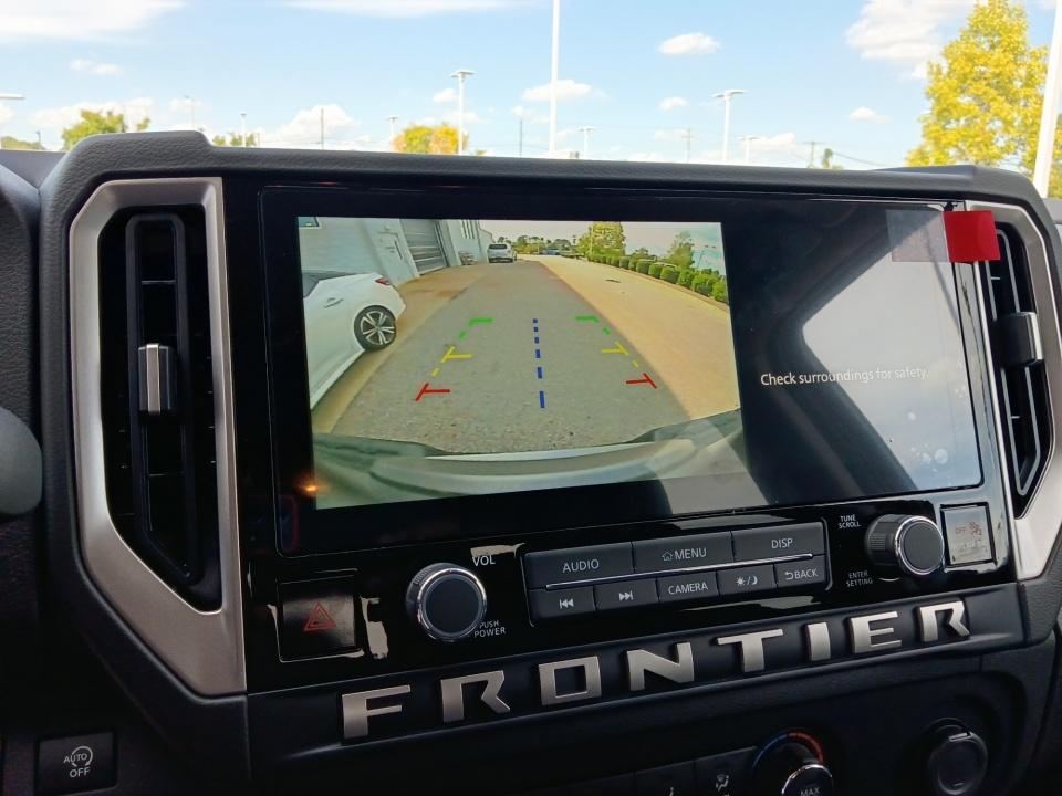 2027 Nissan Frontier SV