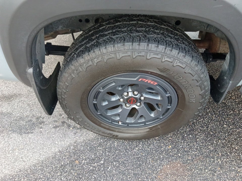 2025 Nissan Frontier Crew Cab PRO-4X 4x4
