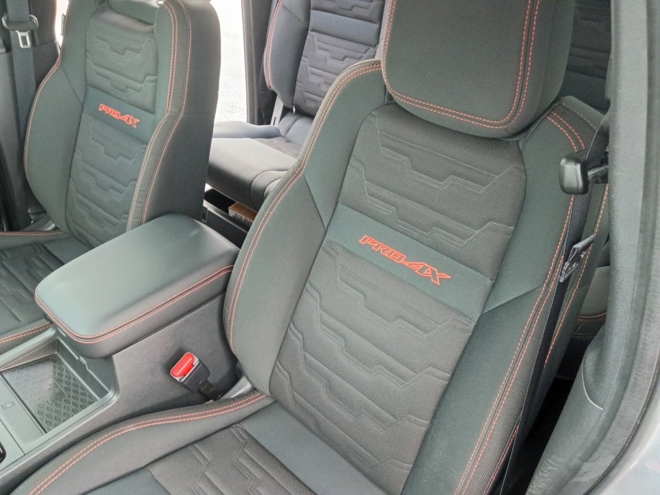 2025 Nissan Frontier Crew Cab PRO-4X 4x4