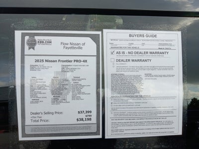 2025 Nissan Frontier Crew Cab PRO-4X 4x4