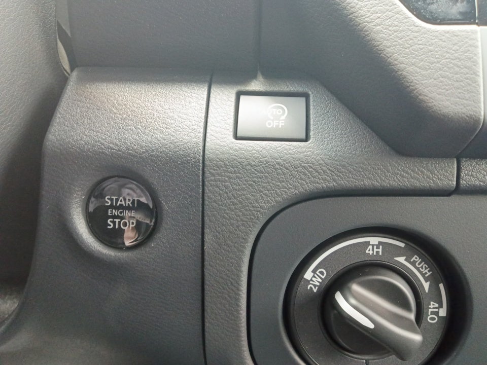 2026 Nissan Frontier Crew Cab PRO-4X 4x4