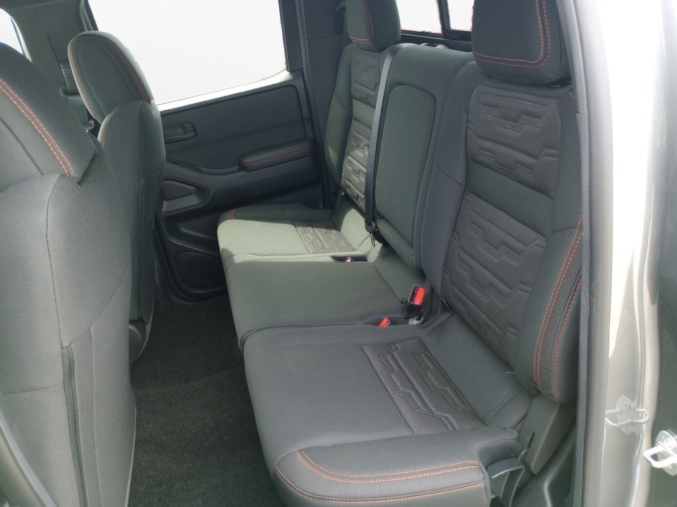 2026 Nissan Frontier Crew Cab PRO-4X 4x4