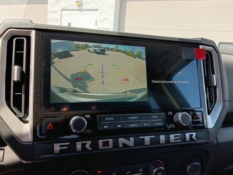 2027 Nissan Frontier SV