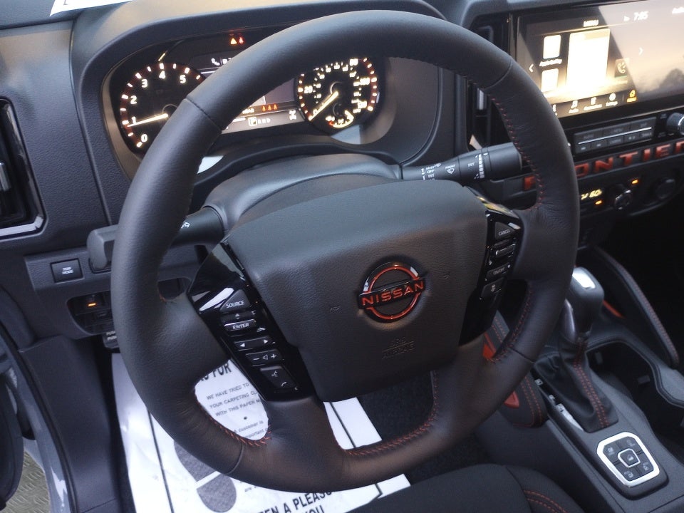 2026 Nissan Frontier Crew Cab Long Bed PRO-4X 4x4