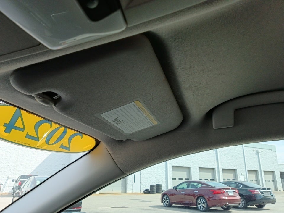 2024 Nissan Sentra SR Xtronic CVT