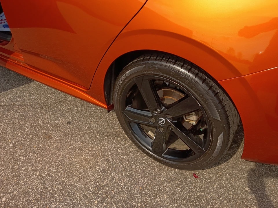 2024 Nissan Sentra SR Xtronic CVT