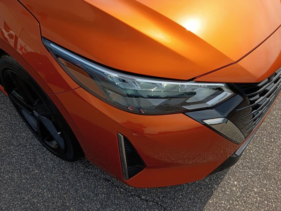 2024 Nissan Sentra SR Xtronic CVT