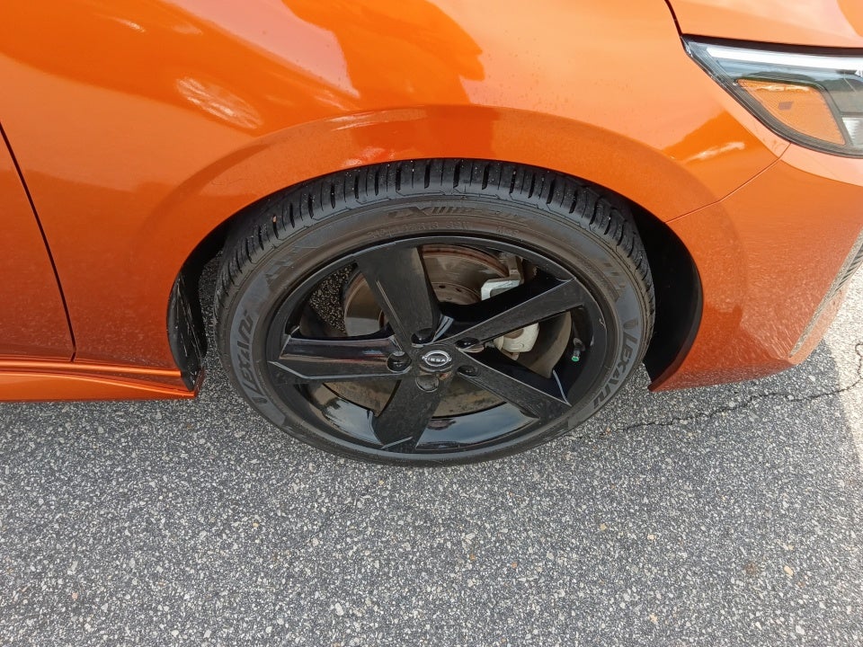 2024 Nissan Sentra SR Xtronic CVT