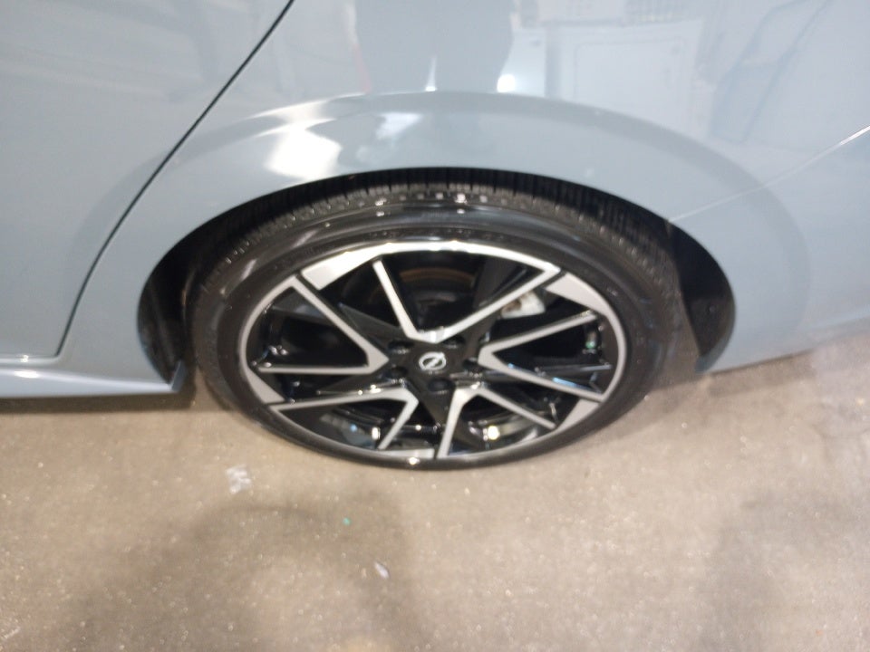 2024 Nissan Sentra SR Xtronic CVT