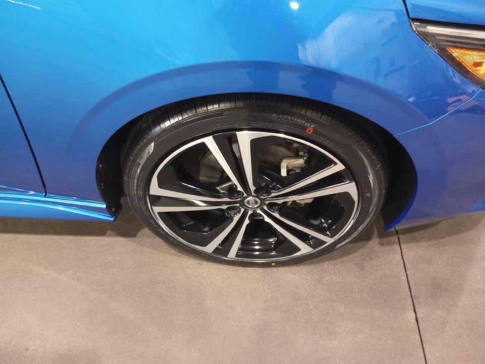 2023 Nissan Sentra SR Xtronic CVT