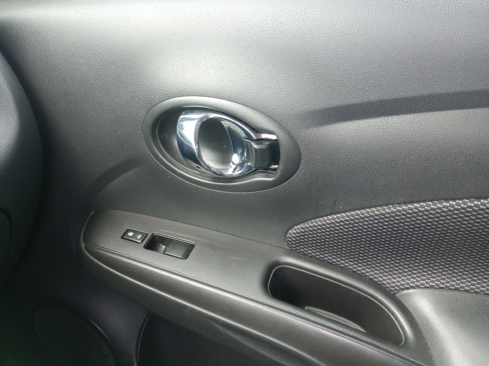 2018 Nissan Versa 1.6 SV