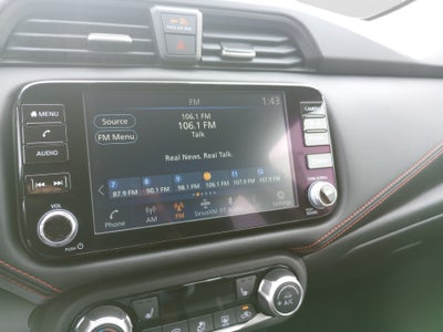 2025 Nissan Versa 1.6 SR