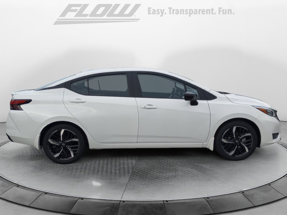 2025 Nissan Versa 1.6 SR