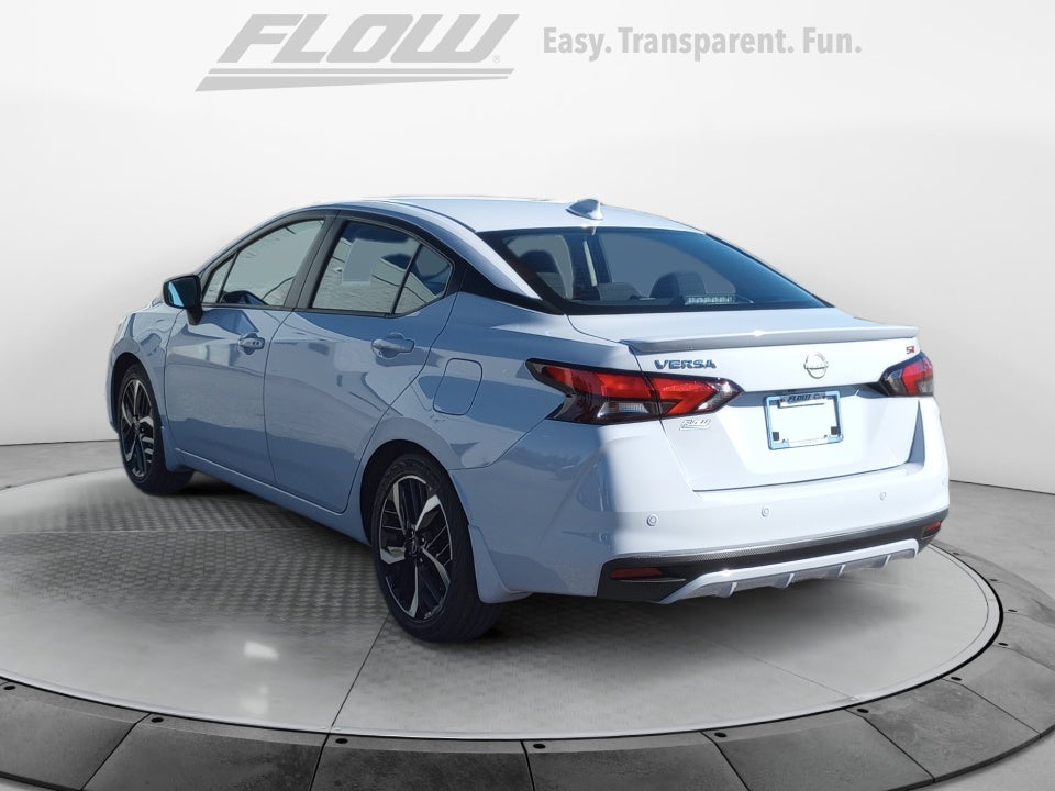 2025 Nissan Versa 1.6 SR