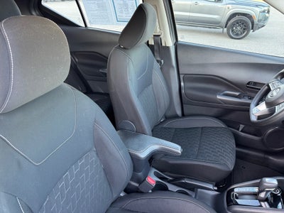 2022 Nissan Kicks S Xtronic CVT