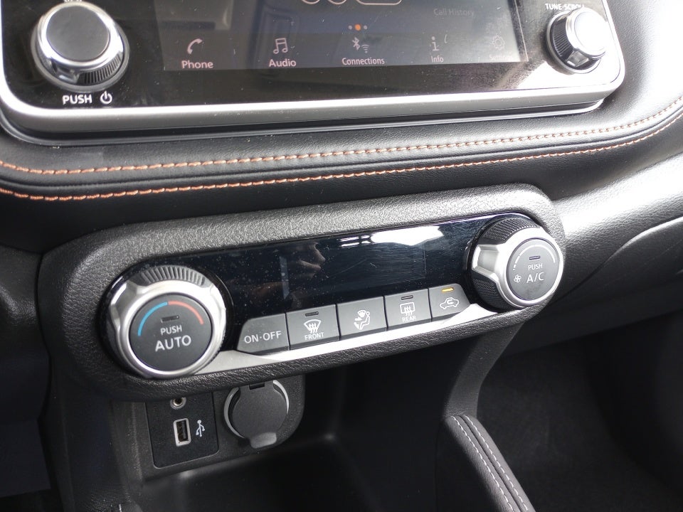 2018 Nissan Kicks SR