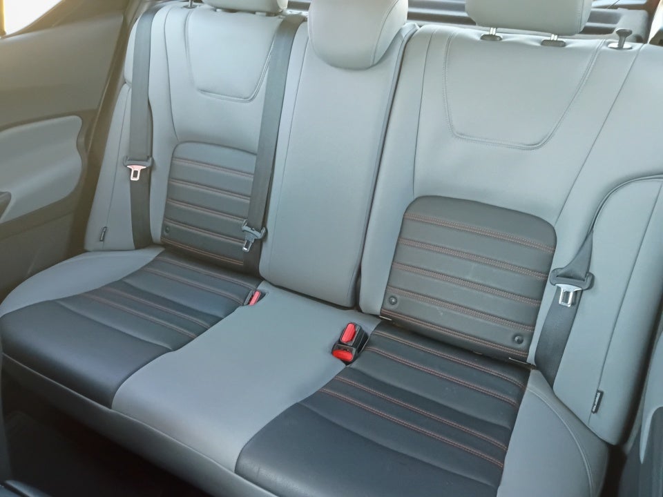 2023 Nissan Kicks SR Xtronic CVT