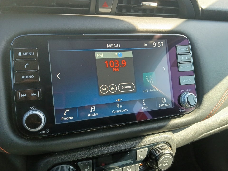 2023 Nissan Kicks SR Xtronic CVT