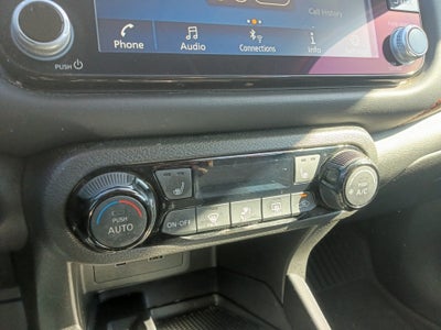 2023 Nissan Kicks SR Xtronic CVT